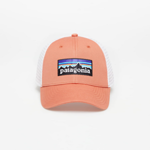 Šiltovka Patagonia P-6 Logo LoPro Trucker Hat Quartz Coral